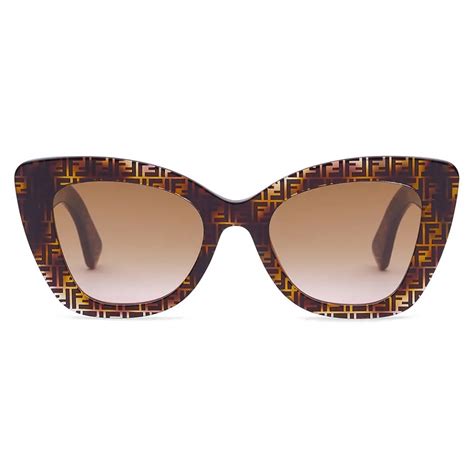 fendi sunglasses 130|Fendi Graphy FE40130I Square Sunglasses .